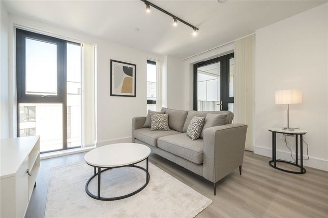 Apartment 7.02 Bridgeway Heights, 123, Scrubs Lane, London photo 4
