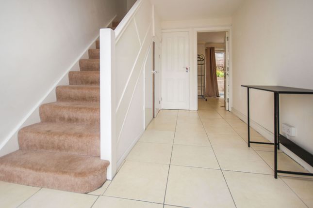 42 Dereham Way, Poole photo 5