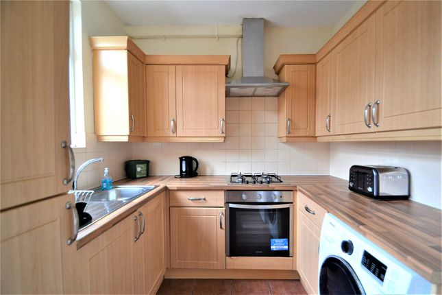 30, Gowan Road, London photo 4