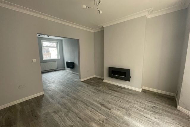 Thumbnail Property to rent in Canon Street, Barry