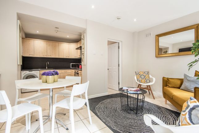 13, Vernon Street, Kensington photo 4