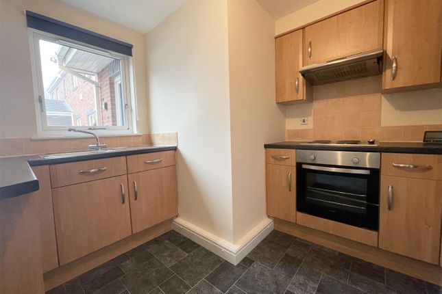 9, Talbot Court, Normanton photo 5