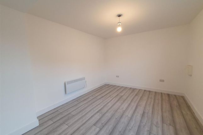 68 Belvoir Road, Coalville photo 4