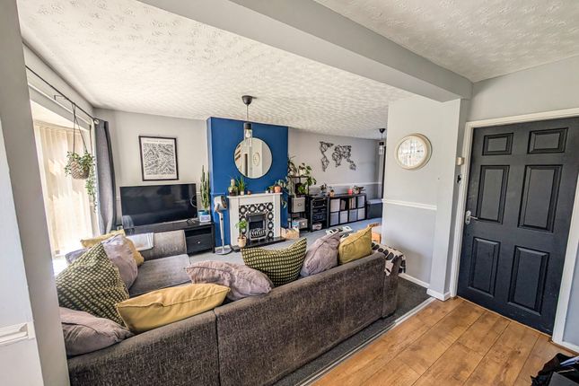6, Chesham Close, Stockton-on-Tees photo 2
