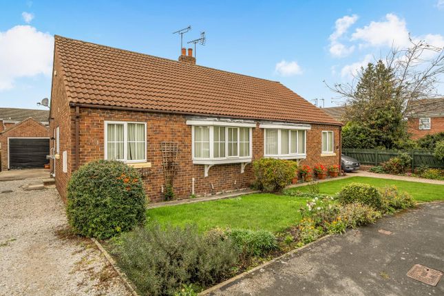 2-bed bungalow on 37, Manor Drive, North Duffield, £189,950