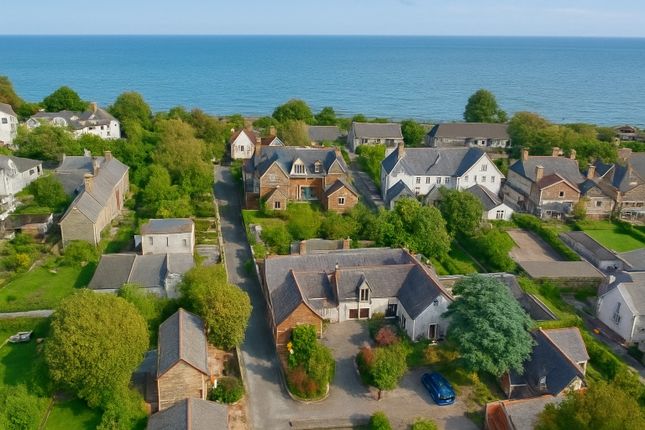 3-bed house on Oakland Cottage, Tower Hill, Penarth, £600,000