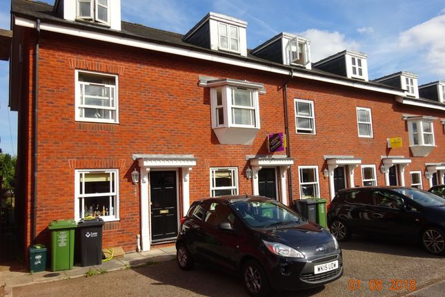 Thumbnail Detached house to rent in Sivell Mews, Sivell Place, Heavitree, Exeter