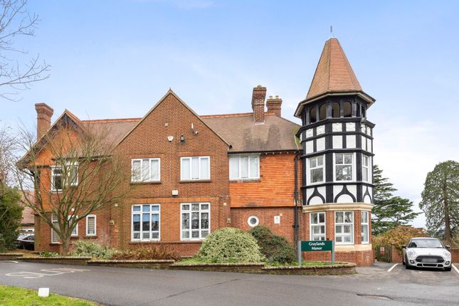 Flat 1, Graylands Manor Langhurstwood Road, Horsham photo 4