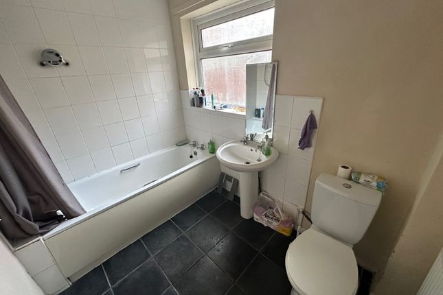 Flat for sale in Myrtle Grove, Wallsend