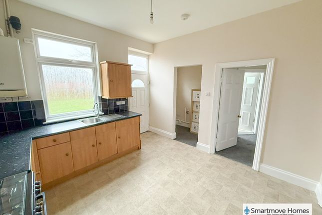 13, Mansfield Road, Alfreton photo 2