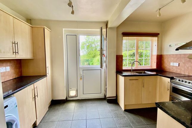 8 Halfway Houses, Maidenhead Road, Maidenhead photo 4