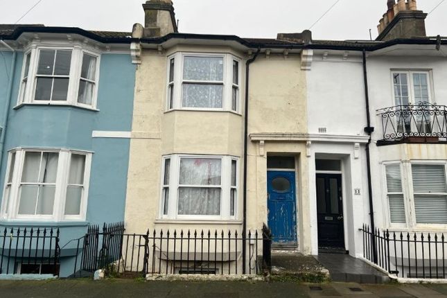 Terraced house for sale in Canning Street, Brighton