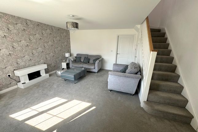 3, Rowan Avenue, Blackpool photo 3