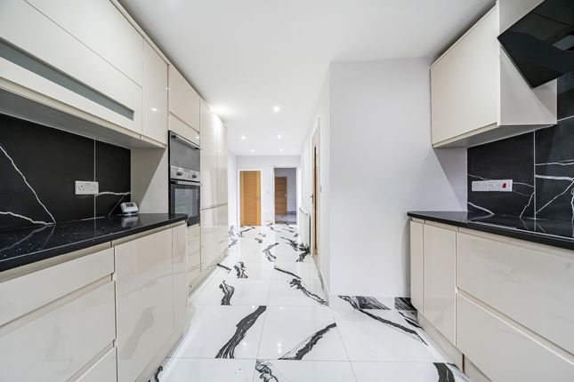 114 Moor Street, Burton-on-Trent photo 3