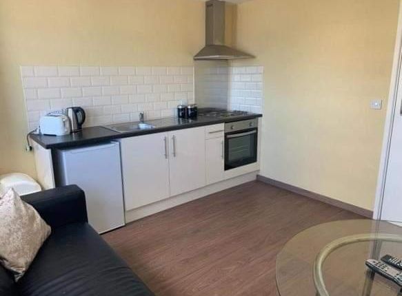 Thumbnail Flat to rent in Trinity Rd, Bootle
