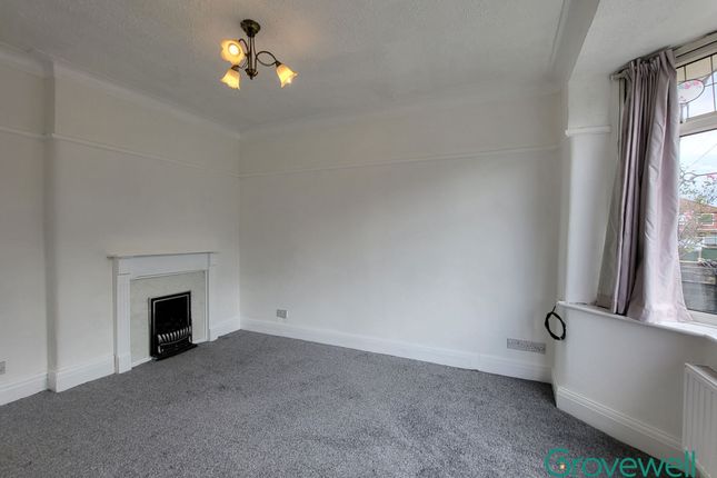 25 Assheton Crescent, Manchester photo 2