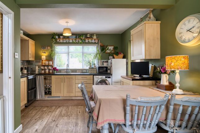 The Orchard, Brook Lane, Henstridge photo 3