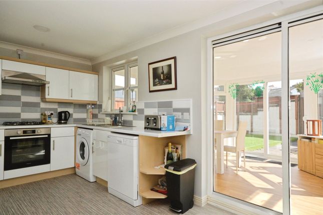7, Lydia Way, Devon photo 3