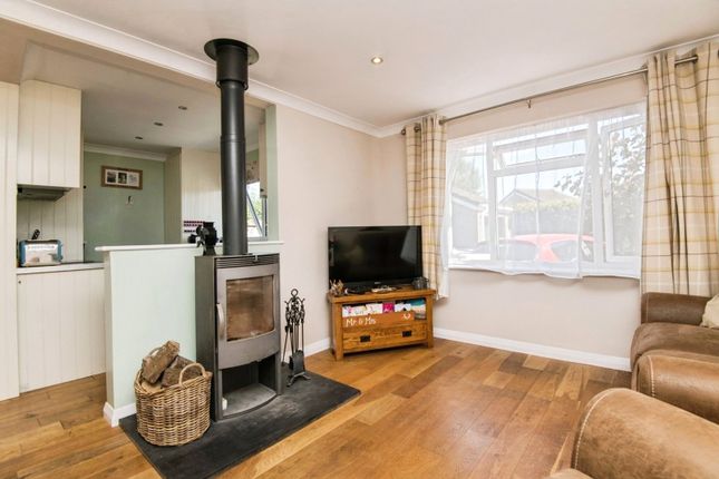 8, Walcott Way, Devon photo 4