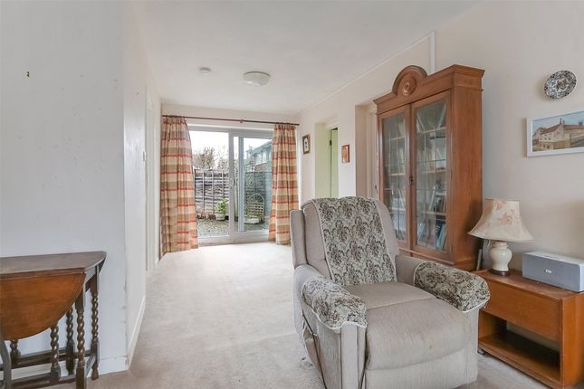 86, Home Park, Surrey photo 3