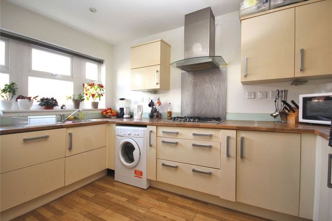 4, Smiles Place, Woking photo 2