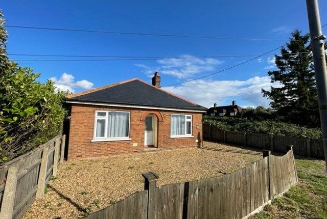 Thumbnail Bungalow to rent in Wisbech Road, March