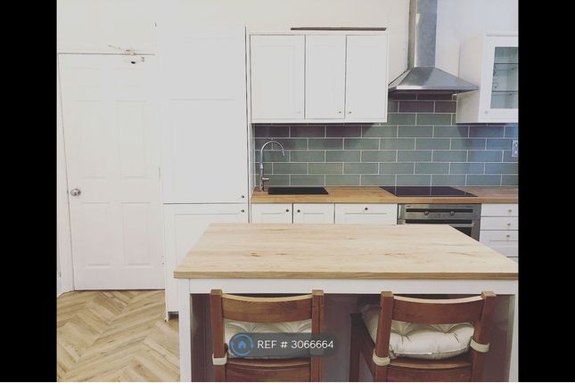 Flat B, Taylors Bank Broad Street, Bristol photo 5