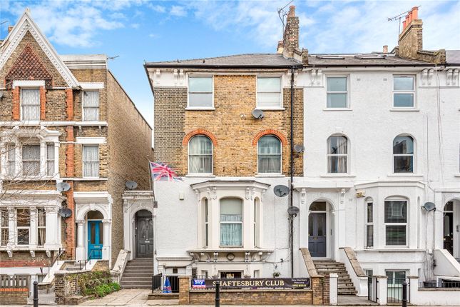 Flat for sale in Lavender Hill, The Shaftesbury Estate