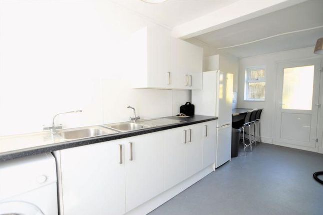 Property to rent in The Crestway, Brighton