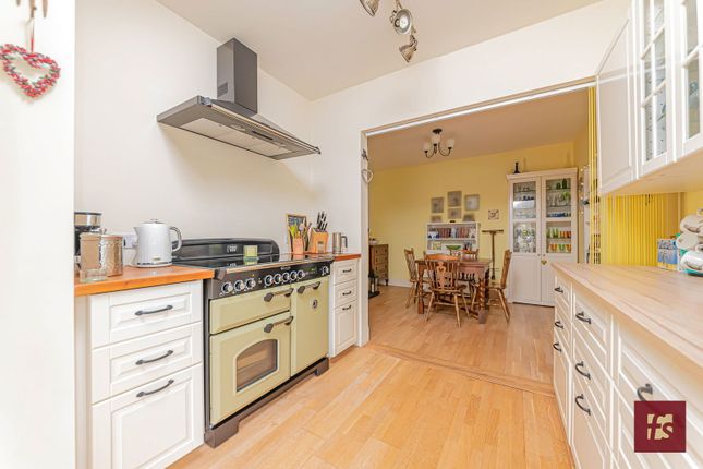 55, New Wokingham Road, Crowthorne photo 4