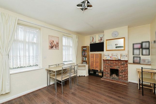 57, Moremead Road, London photo 2
