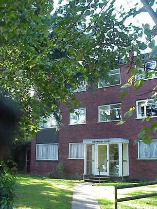 1-bed flat on Nottingham Road, South Croydon, £130,000