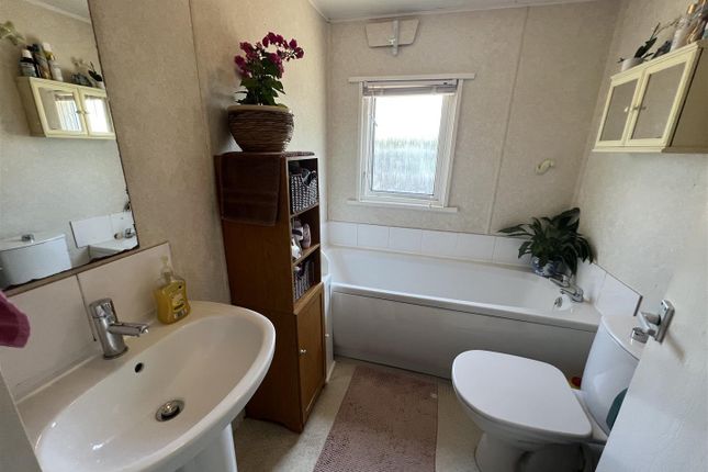 Black Mountain Caravan Park, Llanddeusant, Llangadog photo 4