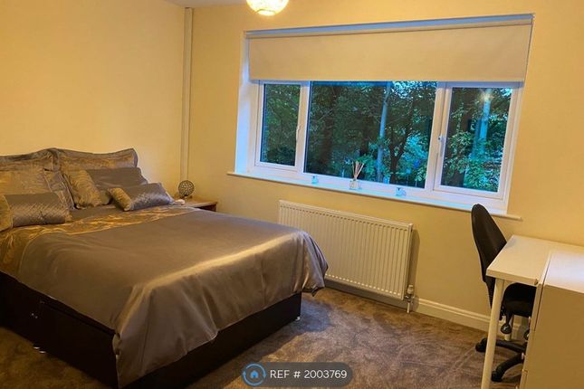 Room to rent in Keighley Road, Bradford