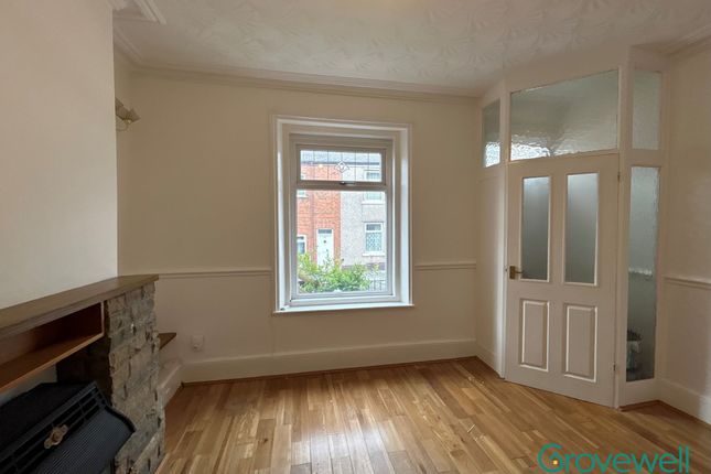 20 Prince Street, Rochdale photo 4