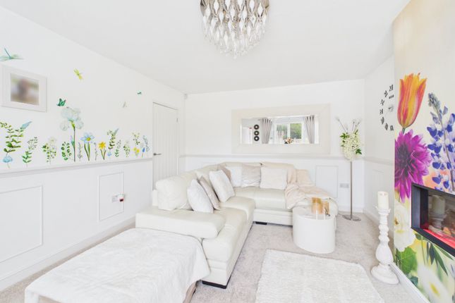 13, Kelson Avenue, Greater Manchester photo 5