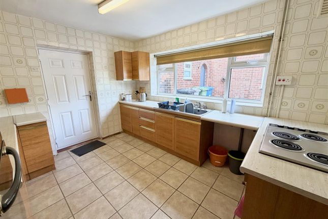 11, The Mount, Altrincham photo 2