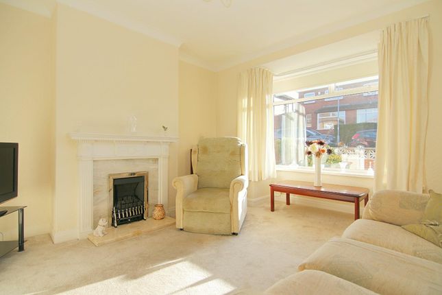 52, Pembroke Road, Pudsey photo 2