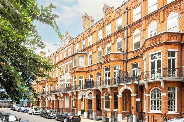 Thumbnail Flat for sale in Barkston Gardens, London