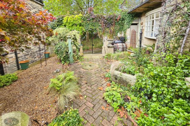 Upper Green, Baildon photo 4