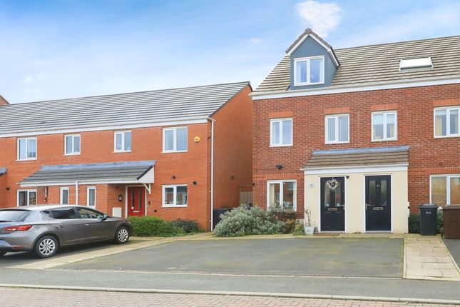 Thumbnail Town house for sale in Colerne Street, Ettingshall, Wolverhampton