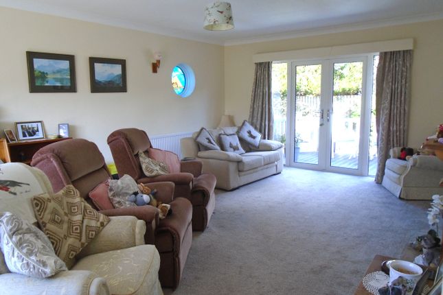 Robin's Nest, Yealand Drive, Ulverston photo 3