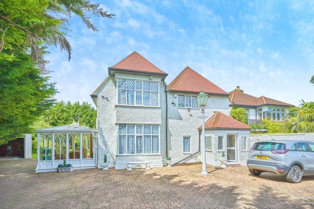 Thumbnail Detached house for sale in Pollards Hill North, London
