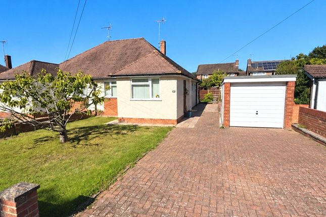 2-bed bungalow on 26, St. Marys Road, Aldershot, £400,000