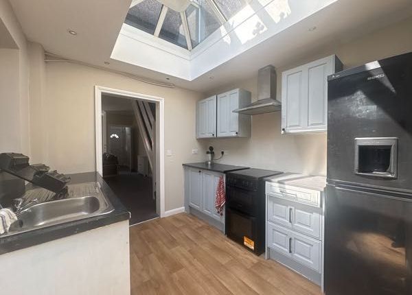 12 Partridge Road, Abertillery photo 5