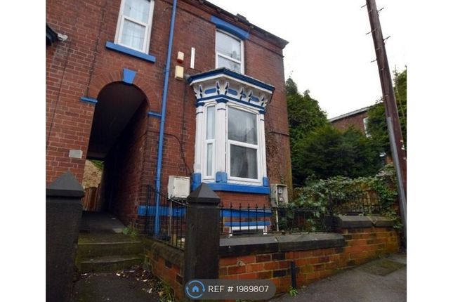 Terraced house to rent in Roebuck Road, Sheffield