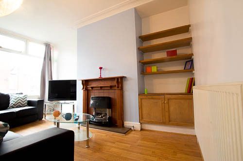 Terraced house to rent in Lumley Avenue, Leeds