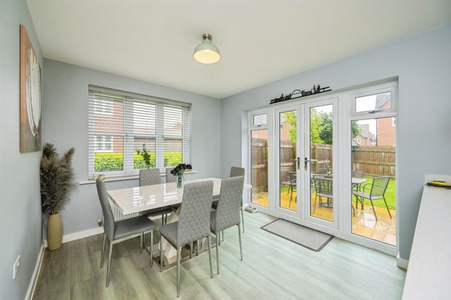 2, Rawson Close, Derby photo 4