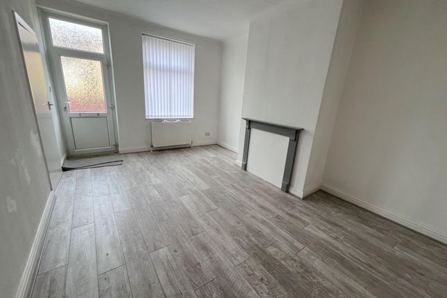 13, Beaumont Street, Moldgreen, Huddersfield, Beaumont Street, Moldgreen, Huddersfield, Huddersfield photo 3
