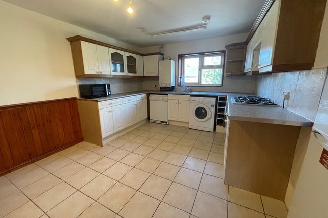 Thumbnail Flat to rent in The Green, Cheshunt, Waltham Cross